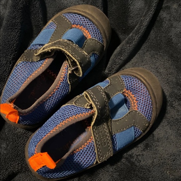 Toddler Shoe Lot with 7 pairs - Picture 6 of 8